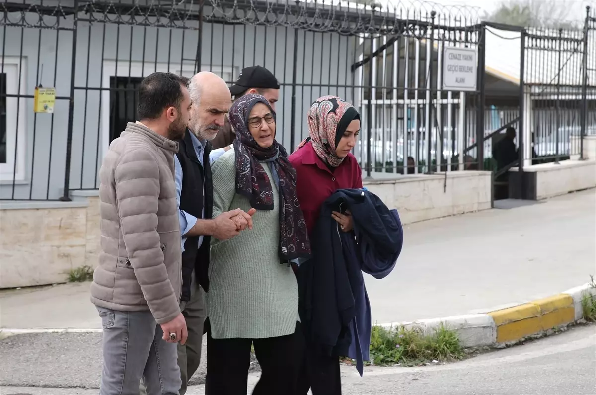 Manavgat'ta Otobüs‑Tır Çarpışması: 6 Yaşındaki Çocuk Hayatını Kaybetti