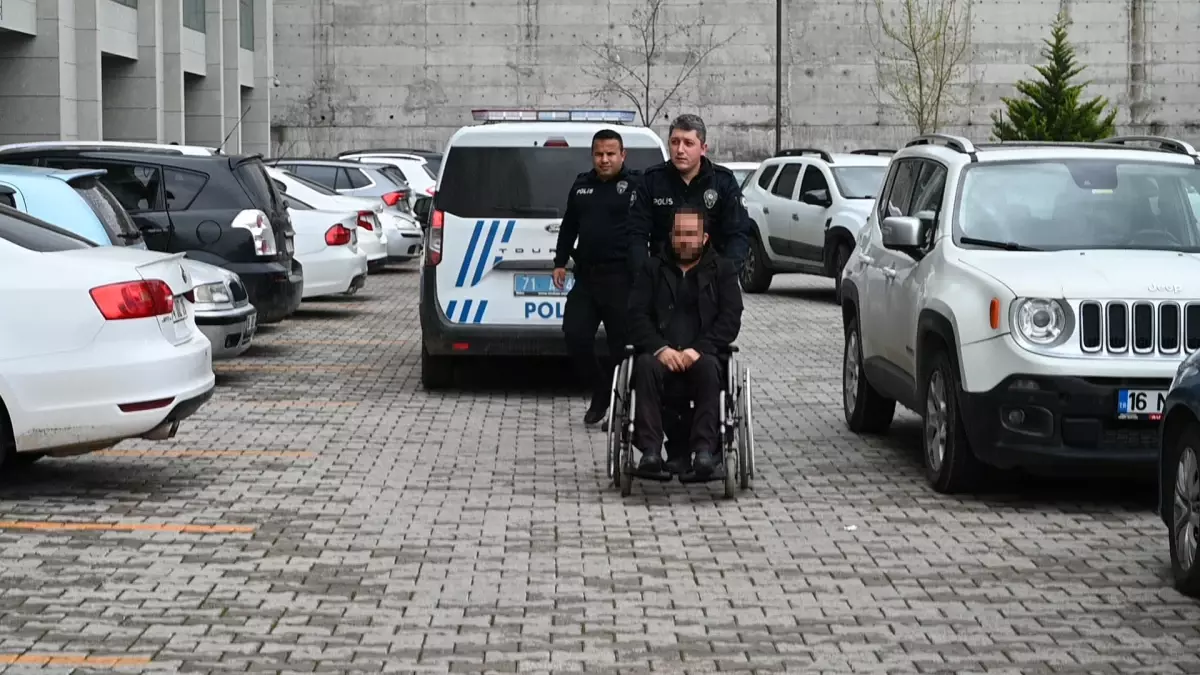 Kırıkkale Hastanesinde Bıçaklı Saldırı: Üç Kardeş Tutuklandı, Yaralılar Hastanede Tedavi Ediliyor