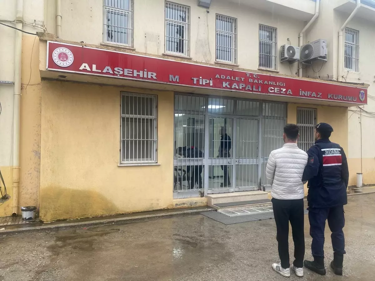 Manisa’da Alaşehir Operasyonunda 5.096 Sentetik Hap Ele Geçirildi