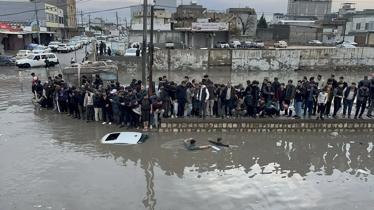 Erbil’de Şiddetli Sağanak Yağış Şehri Sarsıyor