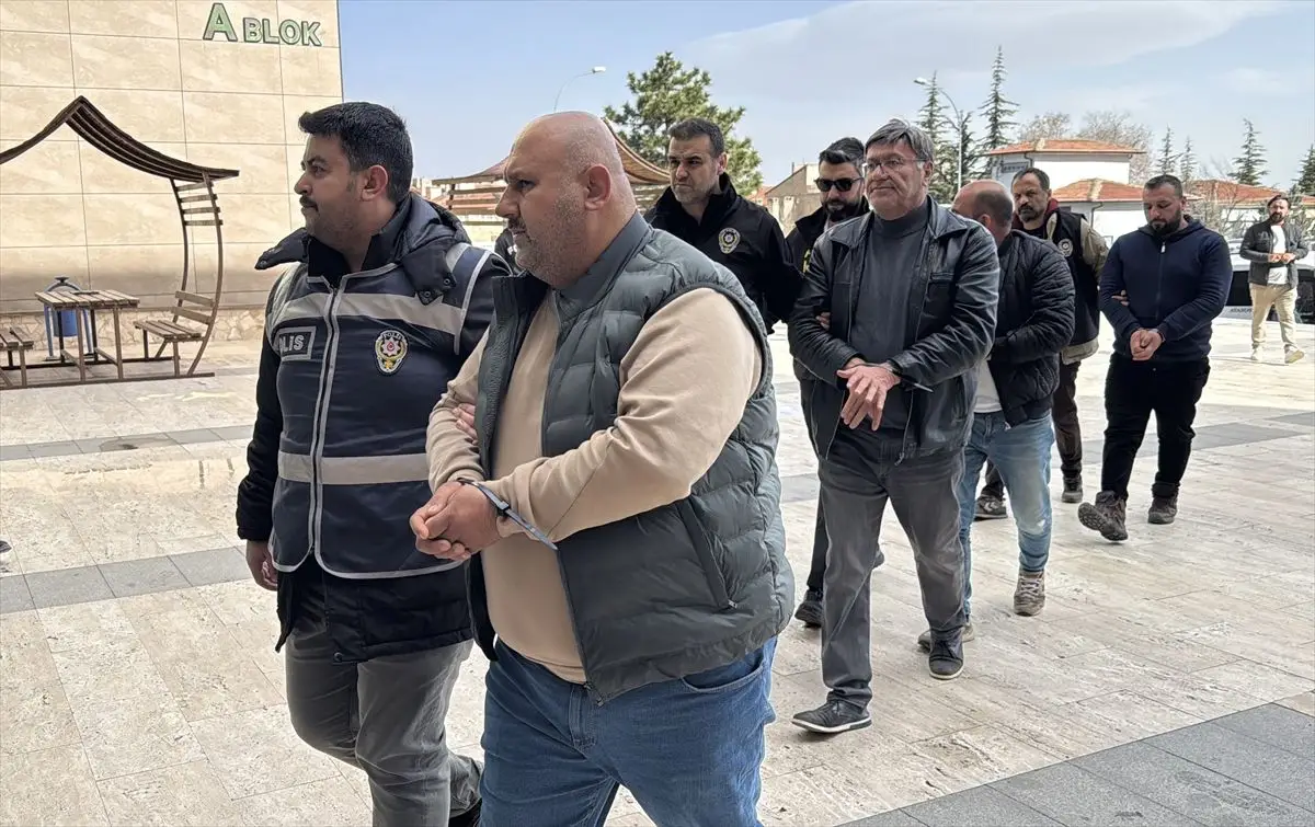 Kozaklı’da Fuhuş Operasyonu Sonuçlandı: 6 Şahıs Tutuklandı