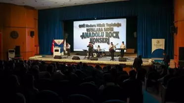OMÜ’de Ustalara Saygı: Anadolu Rock Konseri Coşkuyla Bitti