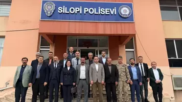 Toplantı sırasında Kaymakam Caglar Partal ve muhtarlar