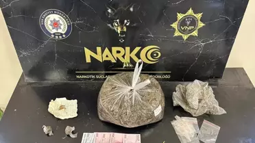 Operasyon sırasında polis ekipleri