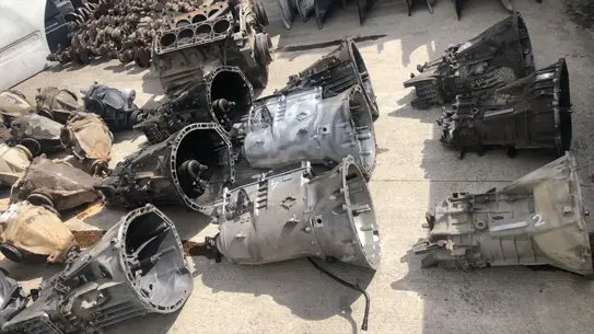 Ele geçirilen oto parçaları