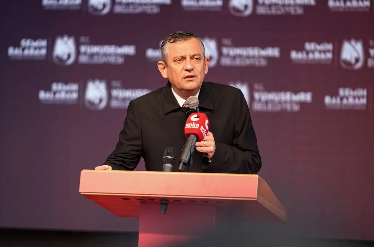 Manisa’da CHP Lideri Özgür Özel, Yeni Kültür Tesislerinin Açılışını Gerçekleştirdi