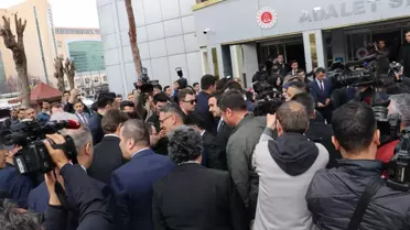 Adalet Bakanı Akın Gürlek, Diyarbakır Adliyesi'nde Cuma Namazını Kıldı