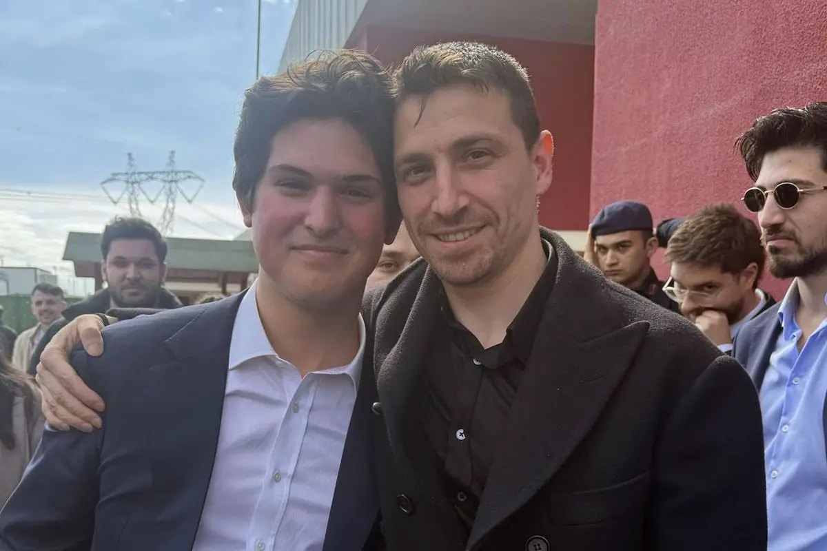 Mert Hakan Yandaş ve Kerim Rahmi Koç'un Beklenen Buluşması Sosyal Medyada Gündemde