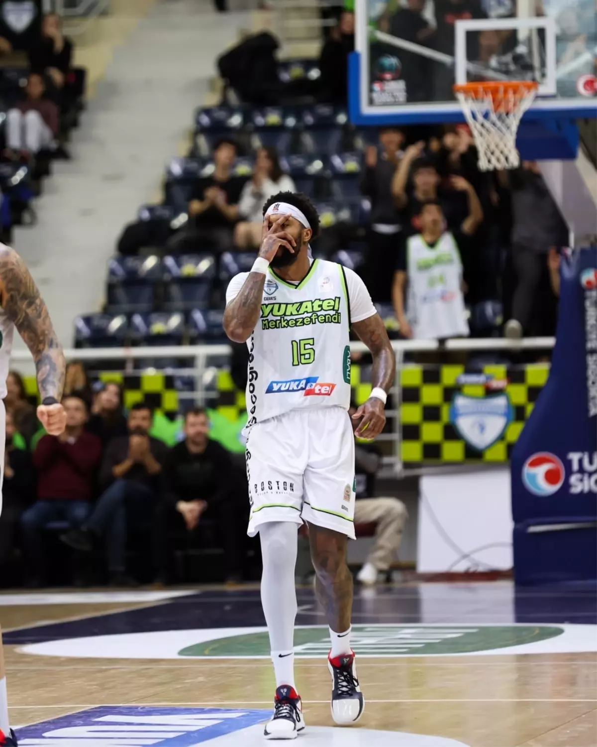 Yukatel Merkezefendi, Lider Fenerbahçe'yi Deplasmanda Konuk Ediyor