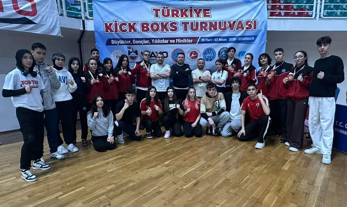 İlkadım Belediyespor, 5 Altın ve 12 Madalyayla Turnuva Başarısını Taçlandırdı