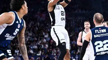 Beşiktaş GAİN, Eurocup Yarı Finalinde Bahçeşehir Koleji'ni 82-72 Yendi ve Finale Yükseldi
