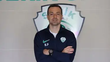 Serikspor ve teknik direktör Branimir Petrovic fotoğrafı