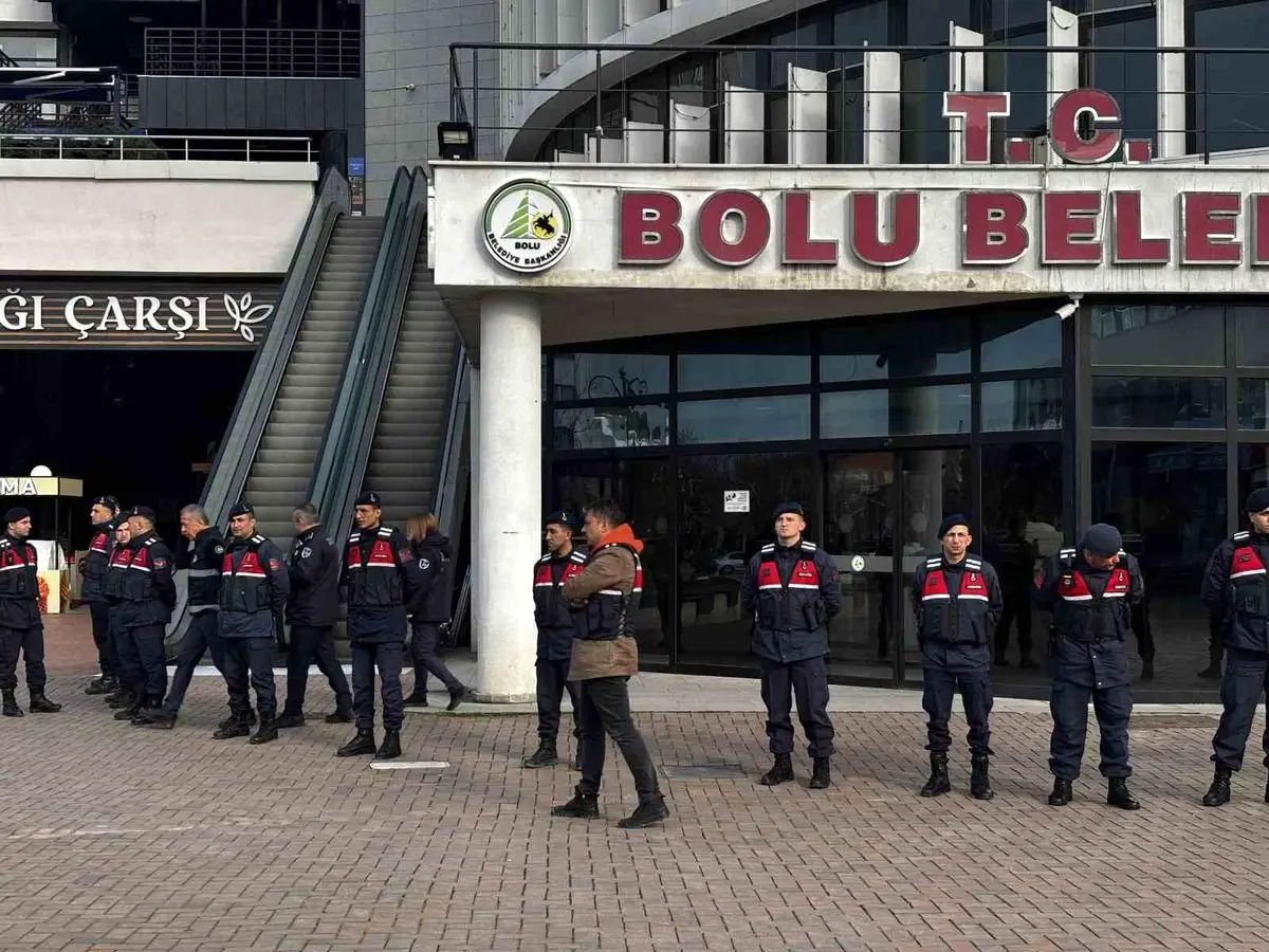 Bolu Belediyesi'nde Jandarma Operasyonu: 3 Yeni Gözaltı Kararı