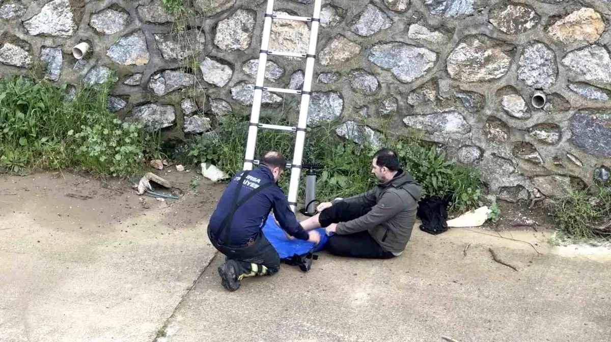 Bursa Kestel'de Dereye Düşen Baba Acil Ekipler Tarafından Hayata Döndürüldü