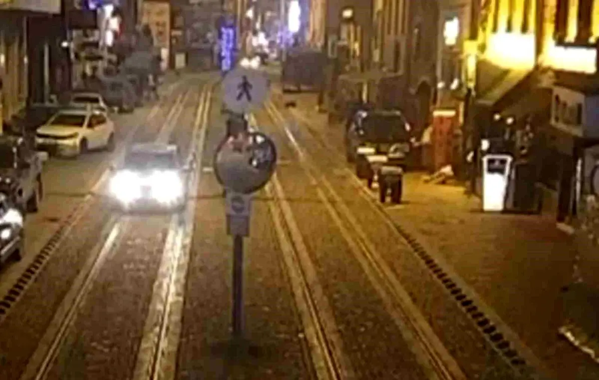 İzmit'te Silahlı Saldırı: 8 Şüpheli Tutuklandı, 3 Kişi Hayatı Yitirdi