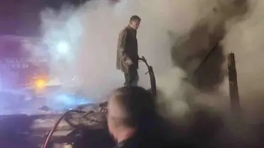 Burdur’un Yarıköy Mahallesinde Ev Yangını Tamamen Söndürüldü