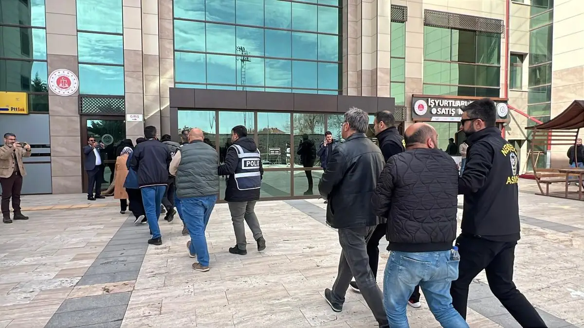 Nevşehir Kozaklı’da Yaptırılan Fuhuş Operasyonu Sonucu 6 Şahıs Tutuklandı