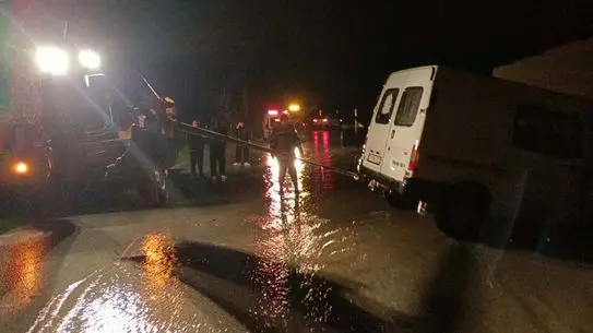 Sel sonrası kapalı yol