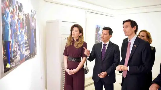 Marmaris'te Kırmızı Bank ve İtalyan Kültür Sergisiyle Sanat Yoluyla Farkındalık Yaratıldı