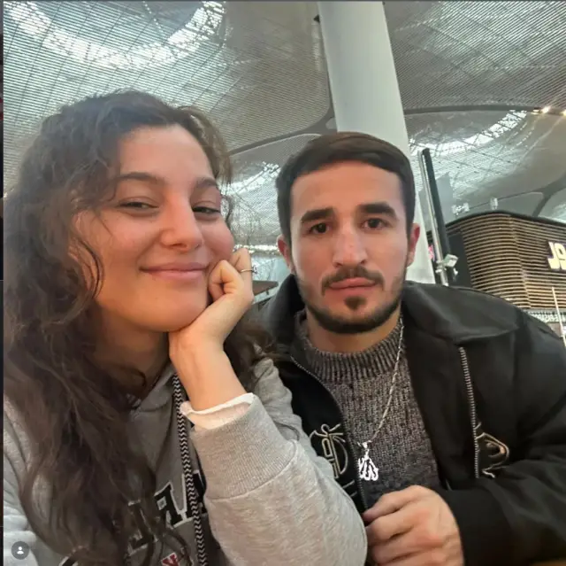 Seren Ay yarışma sahnesi