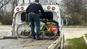 Kaza anındaki bisikletli