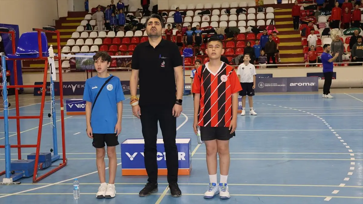 Amasya’da 11-13 Yaş Altı Badminton Türkiye Şampiyonası Heyecanla Başladı