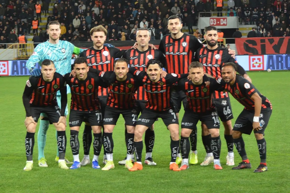 Arca Çorum FK'nin 7 Maçlık Zafer Zinciri Bandırmaspor Mağlubiyetiyle Kırıldı