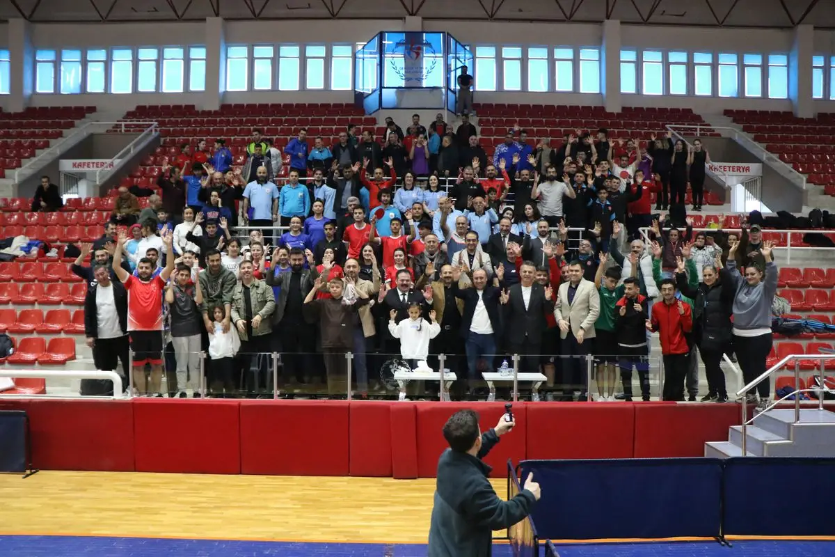 Samsun’da İşitme Engelliler Masa Tenisi Şampiyonası Coşkusu