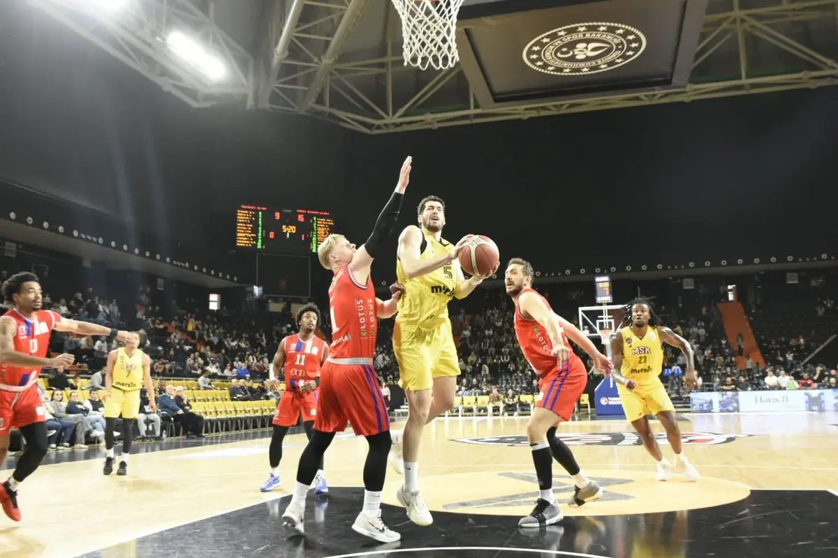 Büyükçekmece Basketbol, Mersin'i 94-87 Mağlup Ederek Dördüncü Zaferini Aldı