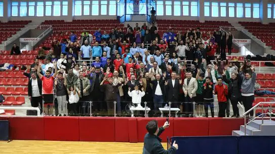 Masa tenisi maçından bir anlık görüntü