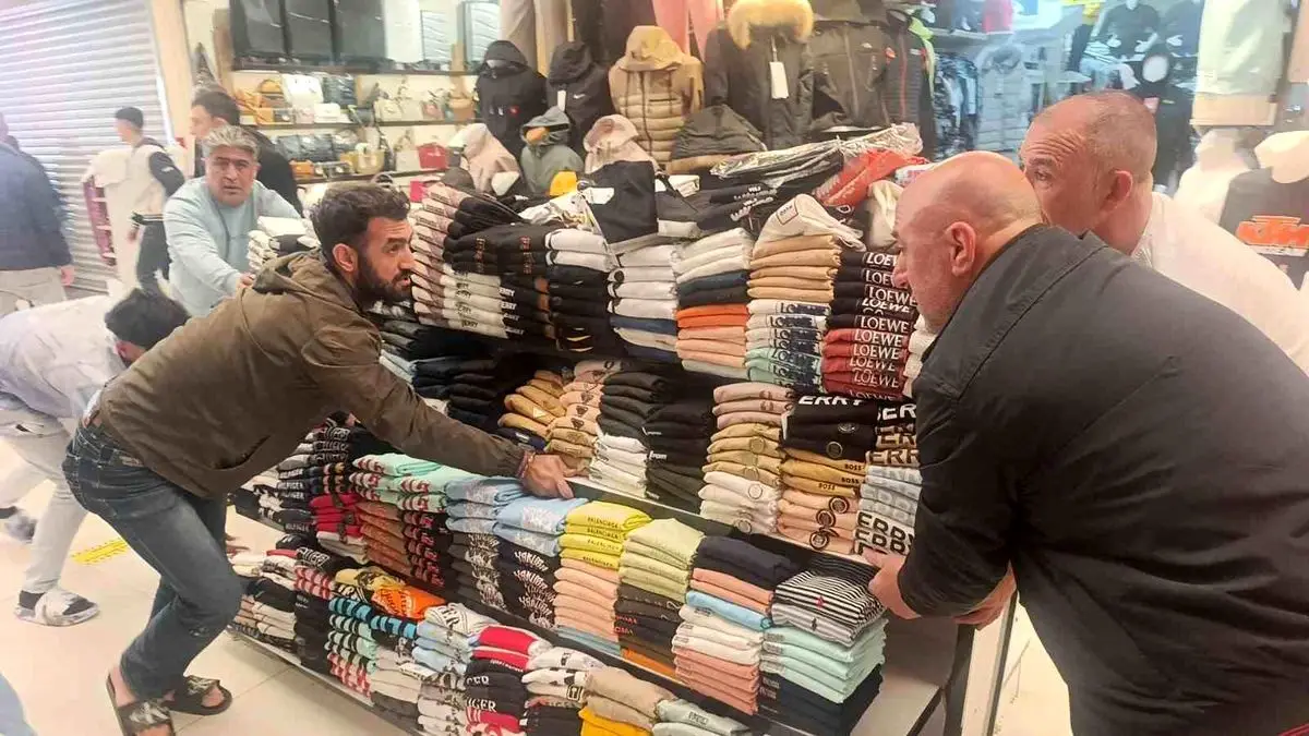 Manavgat'ta İş Merkezi Yangını Hızlı Müdahale ile Söndürüldü