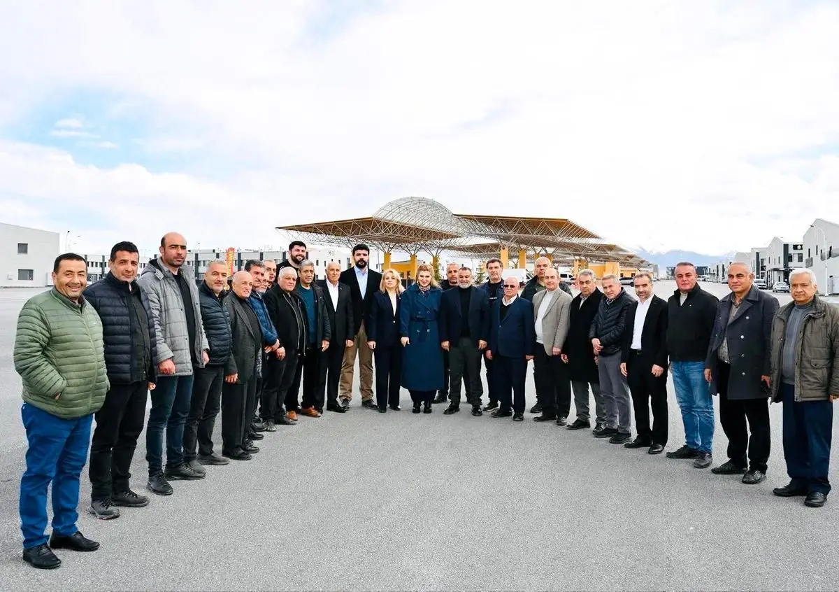 Malatya’da AK Parti Milletvekili İnanç Siraç Kara, Esnaf ve Üreticilerle Buluştu