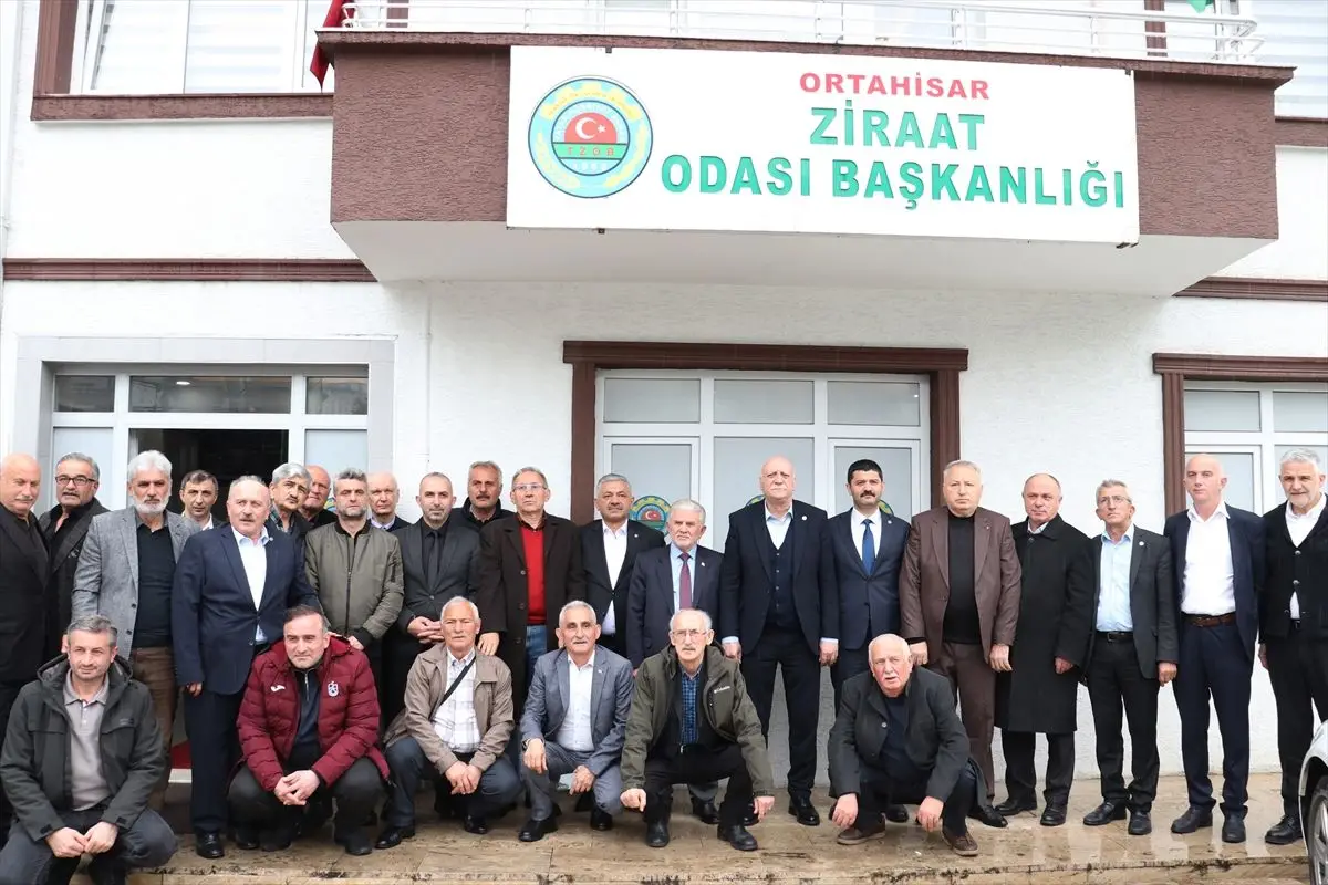 TZOB Başkanı Bayraktar, Ortahisar’da Fındık Zararı ve Girdi Destekleri Üzerine Görüşmeler Gerçekleştirdi