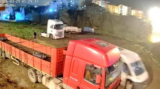 Ereğli'de Tır Çalan Şoförler Dolandırıcılık Ağına Yakalandı