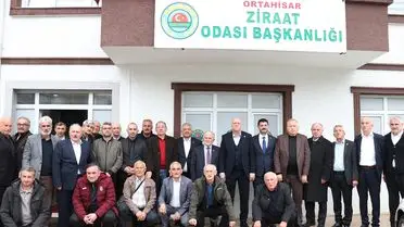Toplantı sonrası Bayraktar’ın Ortahisar’da çekilen fotoğrafı