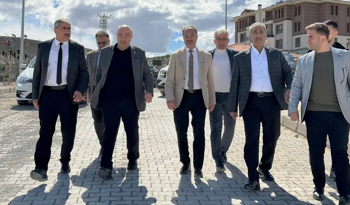 Açıkkapı, Ağın’da TOKİ Konutlarını İnceledi ve Belediye Başkanıyla Görüştü