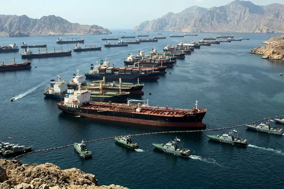 İran, Trump'ın Hormoz Boğazı Tehdidine Karşılık Verdi: Babu’l Mendeb Boğazı da Kapatılabilir