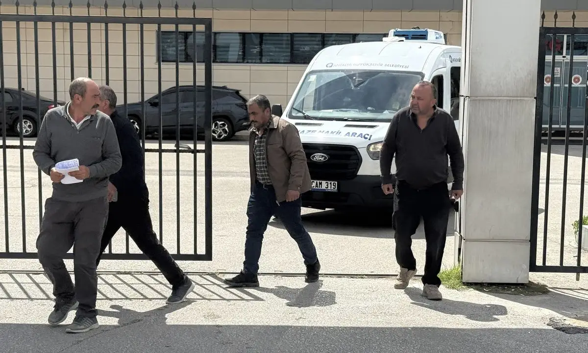 Antalya’da 13 Yaşındaki Çocukların Cenazeleri Ailelerine Teslim Edildi