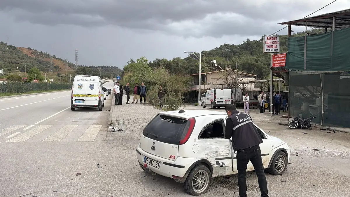 Fethiye'de Trafik Kazası: 18 Yaşındaki Motosiklet Sürücüsü Hayatını Kaybetti
