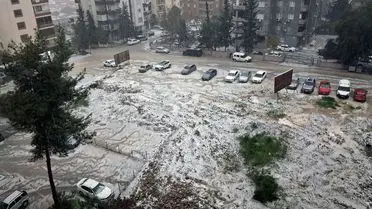 Dolu yağışı sonrası temizlik çalışması