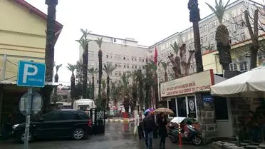 İzmir'de Anne ve Oğlu Ard Arda Kalp Kriziyle Hayatını Kaybetti
