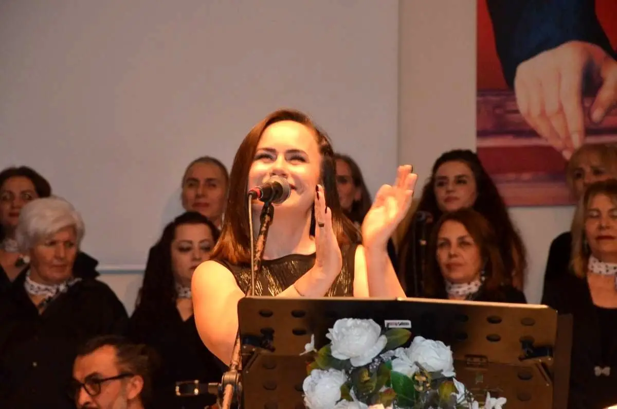 Sinop’ta Tarihi İlk Türk Halk Müziği Konseri Büyük İlgi Topladı