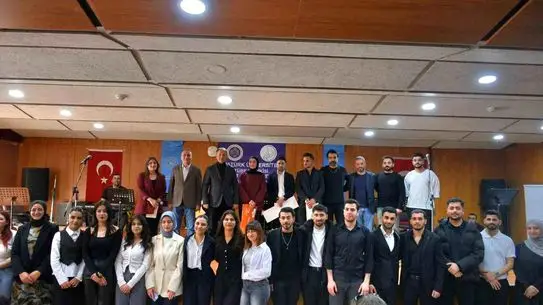 Beyzanur Tüter, GSB 11'de Popüler Müzik İl Birinciliğini Kazandı