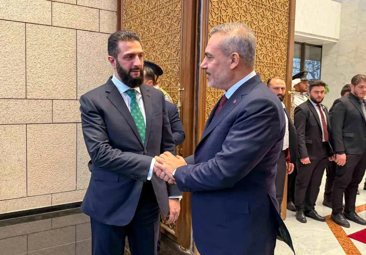 Dışişleri Bakanı Hakan Fidan, Suriye Devlet Başkanı Ahmed eş-Şara ile Görüşme Gerçekleştirdi