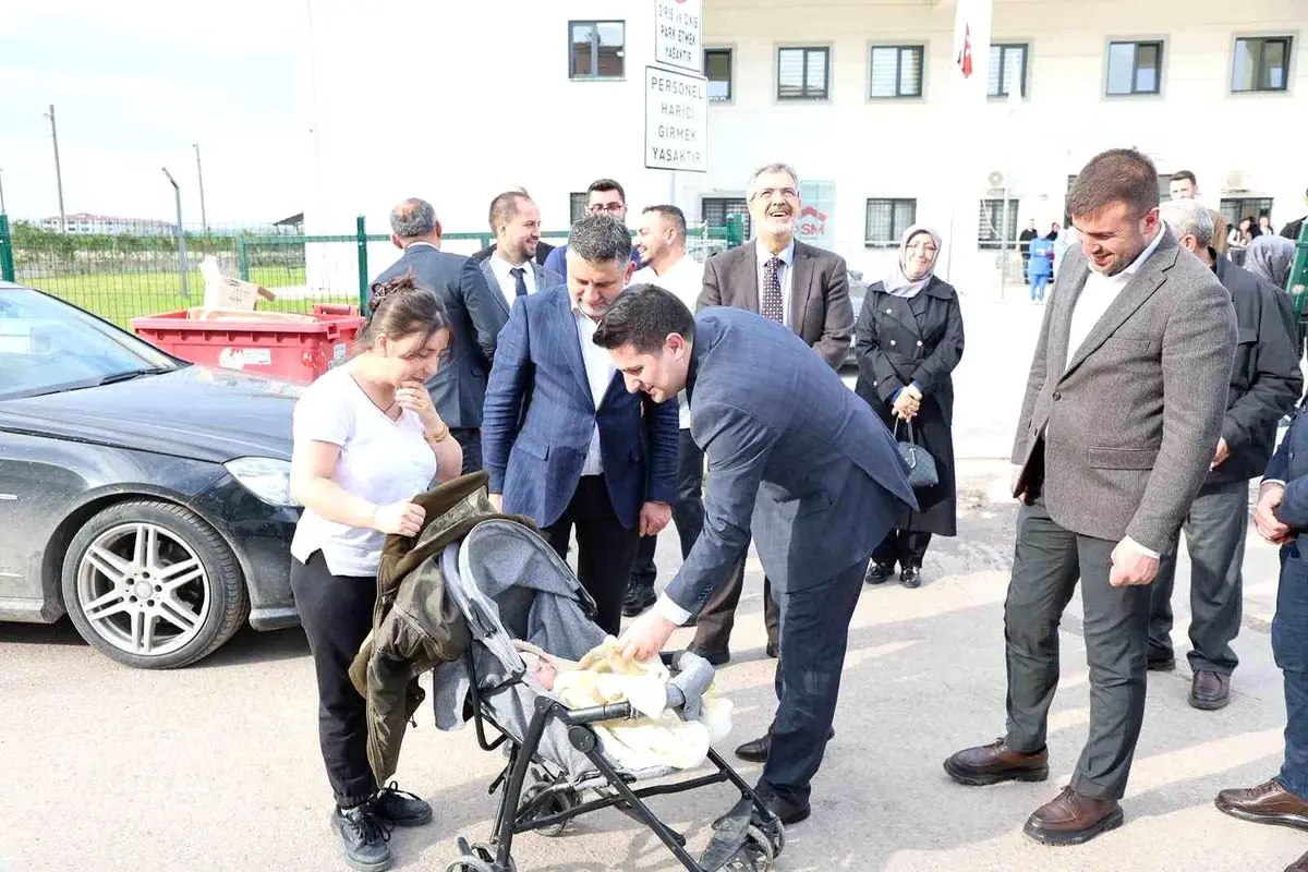 Söğütlü Semt Polikliniği 24 Saat Açıldı: Gece Yarısına Kadar Sağlık Hizmeti Sunuyor