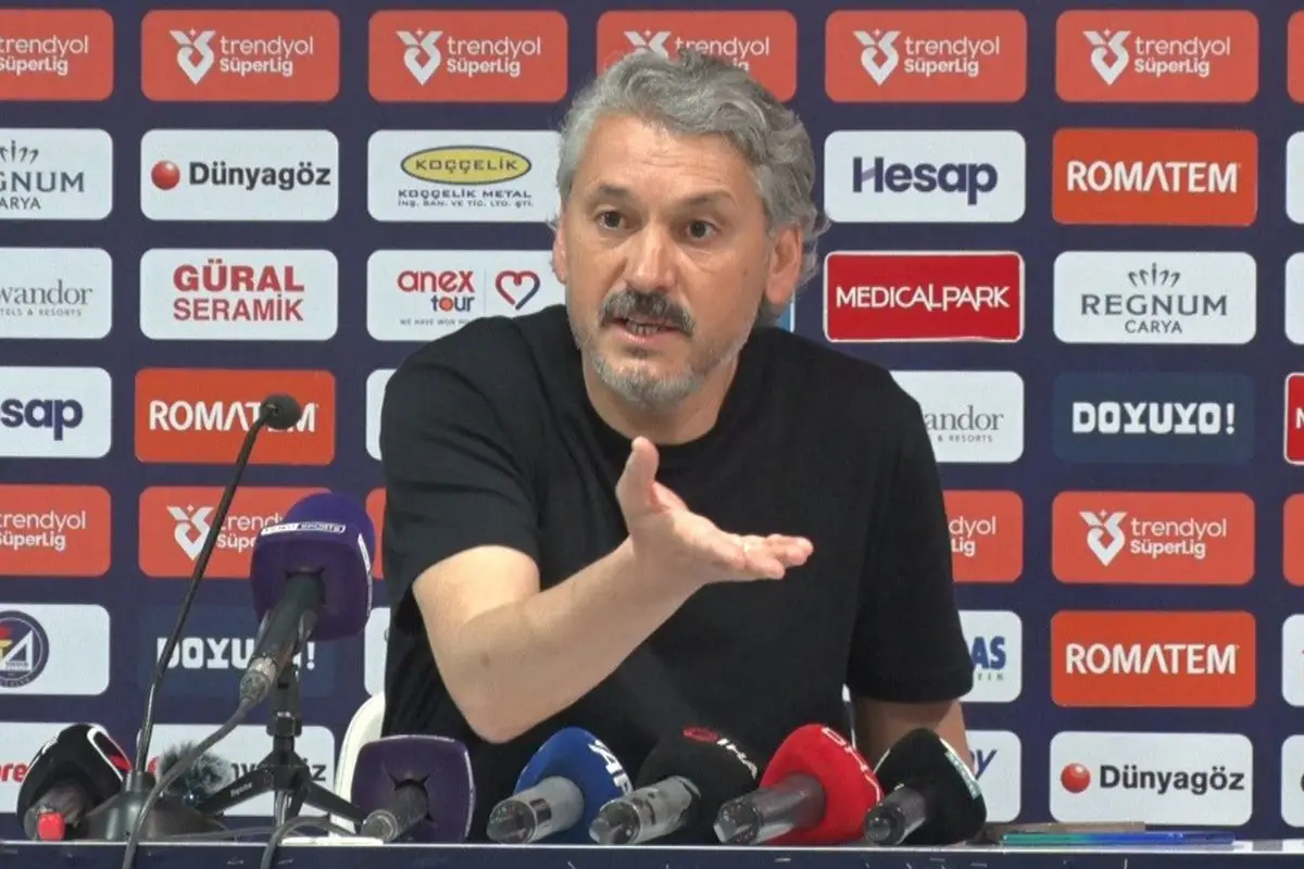 Atila Gerin maç öncesi takımıyla