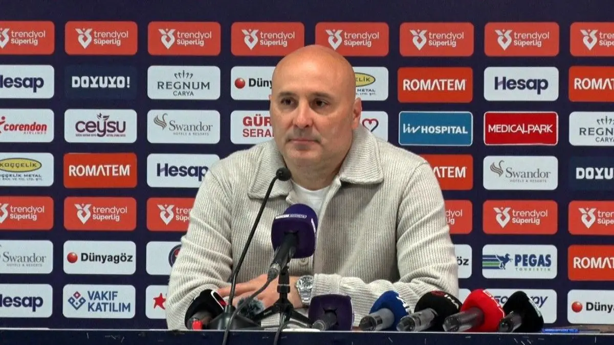 Antalyaspor, Eyüpspor'u 3-0'lık Farkla Temiz Zafere Taşıdı