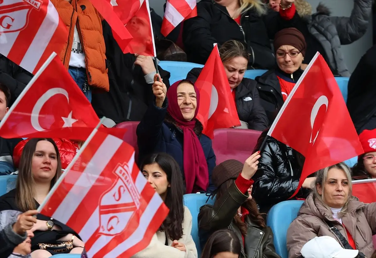 Sebat Gençlikspor, 2. Lig'e Yükselerek Şampiyonluğunu Taçlandırdı