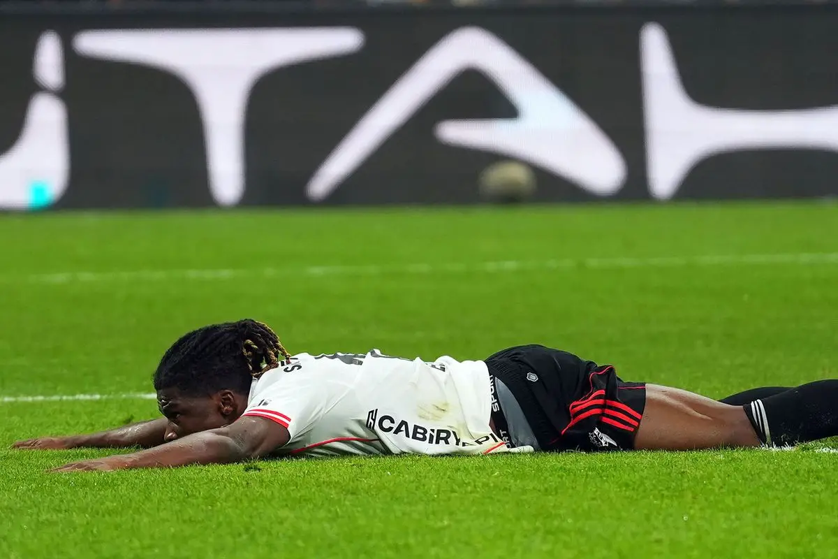 Sergen Yalçın’ın Kararıyla El Bilal Toure Maç Kadrosunda Yok