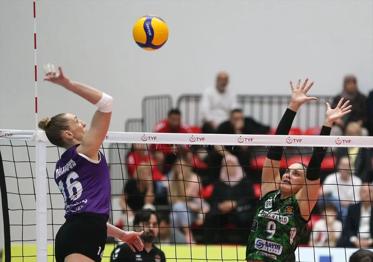 Alanya'da Kadınlar 1. Lig Finali: Afyon Belediyesi Yüntaş ve Vestel Manisa Vodafone Sultanlar Ligi'ne Yükseldi